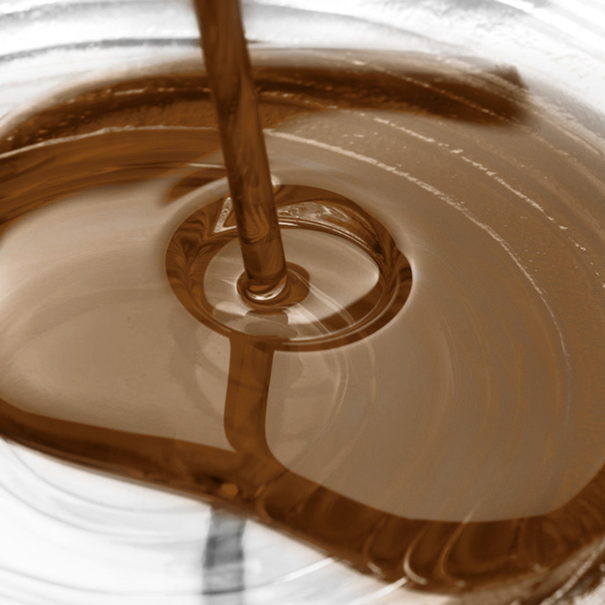 Woodberg - Farbe Fusion Brown Resin Pigment | صبغة ريزن سائلة لون بني 35 مل